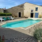 La Maison Des Puits Hébergement de vacances Saint-Germain-du-Seudre