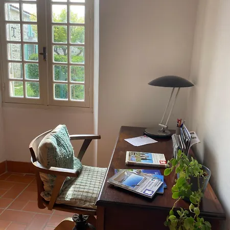 La Maison Des Puits Holiday home *